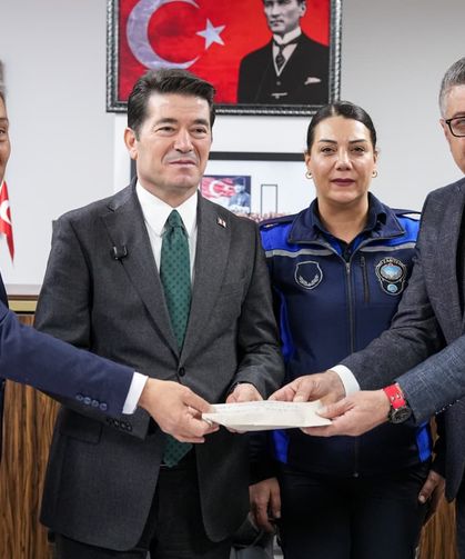 Burs Kampanyasına 721 Bin Tl Destek