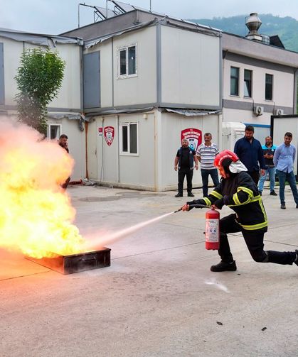 Ortahisar Belediye Personeline Yangın Güvenliği Eğitimi Verildi