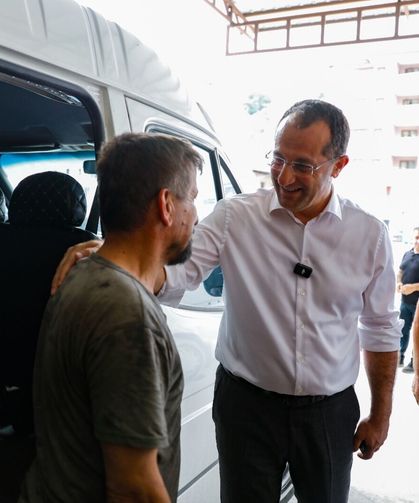 BAŞKAN EKİM SAHADAN AYRILMIYOR, ESNAFIN SESİNE KULAK VERİYOR, ÇÖZÜM İÇİN ÇALIŞIYOR