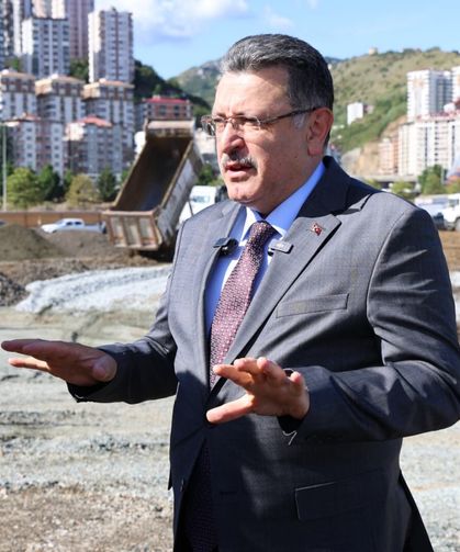 BAŞKAN GENÇ'TEN UZUNKUM DAVETİ