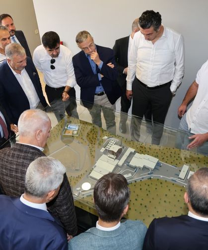BAŞKAN GENÇ: “KATI ATIKLARI TAM YAKMA YÖNTEMİYLE BERTARAF EDECEĞİZ”