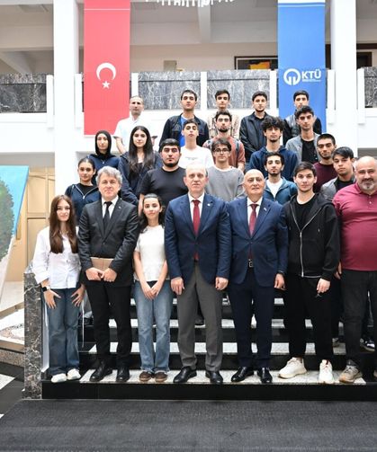 KASIMLI, KTÜ'DE AZERBAYCANLI ÖĞRENCİLERLE BULUŞTU