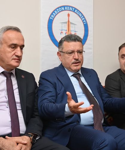 BAŞKAN GENÇ: KENT KONSEYİ, ŞEHRİMİZİN YÖNETİMİNE ÖNEMLİ KATKILAR SUNUYOR