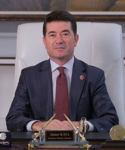 BAŞKAN KAYA: “ORTAHİSAR’IMIZI MUHTARLARIMIZLA DAHA GÜZEL BİR GELECEĞE TAŞIYACAĞIZ”