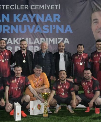 ORTAHİSAR BASIN, ORHAN KAYNAR FUTBOL TURNUVASI’NDA ŞAMPİYON OLDU