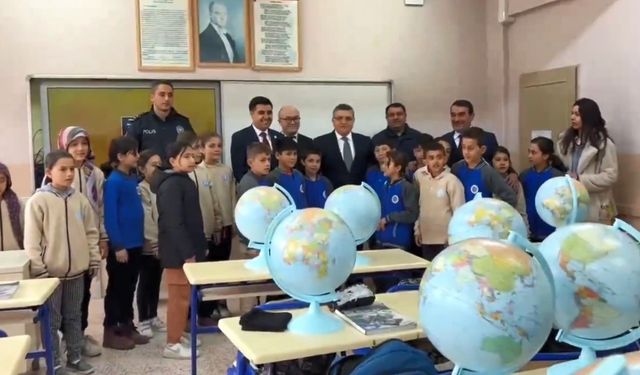 Sinop’ta öğrencilere model küre