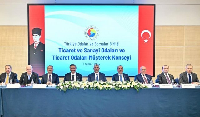 Bakan Bolat’tan dampingli ihracat yapan ülkelere mesaj: “Uysal koyun konumunda değiliz”