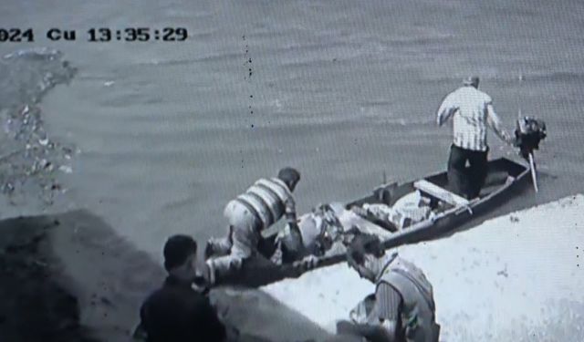 Samsun'da alabora olan teknede Mehmet Erdinli ve Hayrettin Ertuğrul'un gölde cansız bedenlerine ulaşıldı