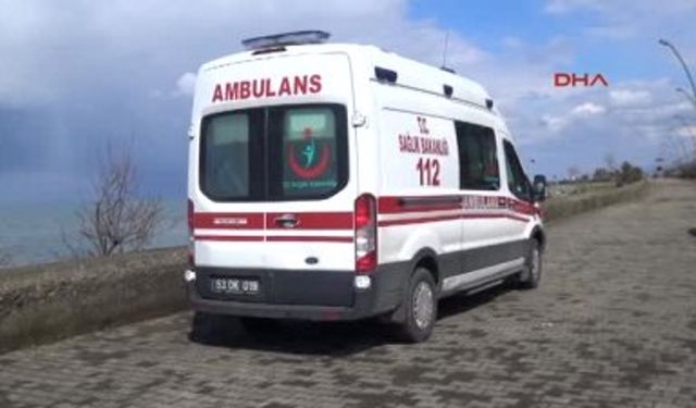 Rize’de Park Halindeki Ambulansı Çalan Şahıs Trabzon’da Yakalandı