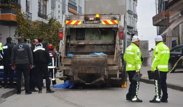 Emekli imam, sabah namazına giderken çöp kamyonunun altında kalarak hayatını kaybetti(Ordu Haber)