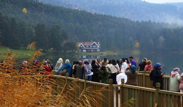 18 kilometre yürüdüler, temiz havanın tadını çıkardılar