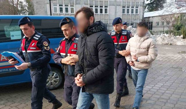 İkiz kardeşler, 170 bin 755 adet uyuşturucu hapla yakalandı