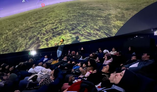 Özdemir Bayraktar Bilim Merkezi'nde Eğitici Gökyüzü Gözlem Etkinliği Gerçekleşti