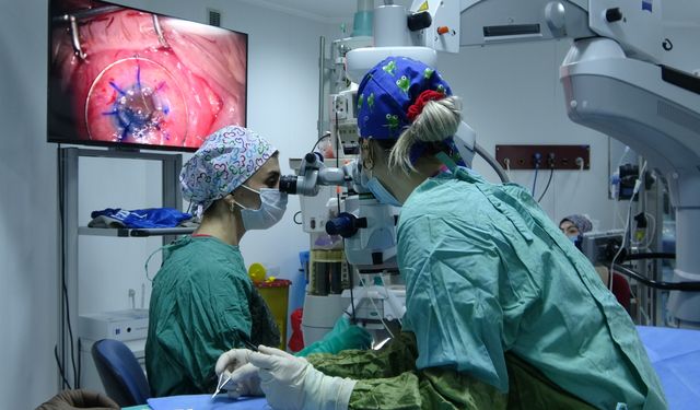 Kanuni Eğitim ve Araştırma Hastanesi’nde başarıyla kornea nakli gerçekleştirildi