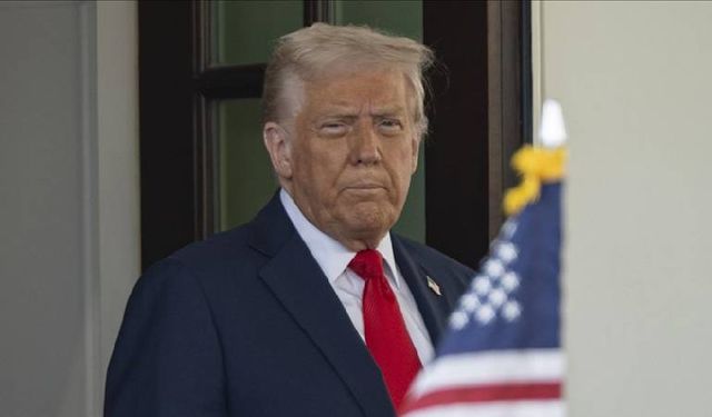 ABD Başkanı Trump, gönüllü olarak ülkeden ayrılacak göçmenlere para ve uçak bileti vermek istiyor