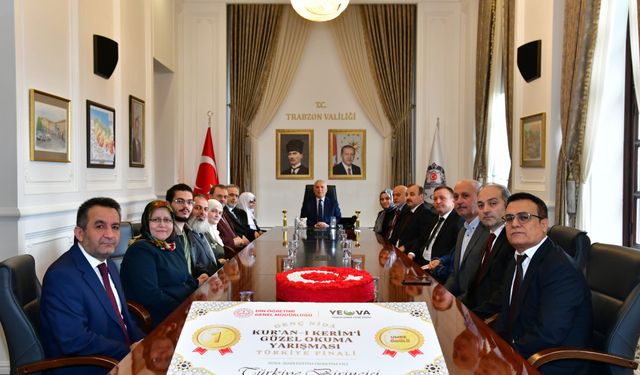 Vali Yıldırım, Kur’an-ı Kerim’i Güzel Okuma Yarışması Türkiye Birincilerini Ağırladı