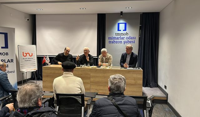 “Trabzon ve Sanat” Söyleşisinde Sanatın Geleceği Konuşuldu