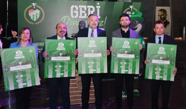 Bursa Osmangazi'de yeşil-beyaz sevdalılar buluştu... Türkiye’nin ilk insansı robotundan Bursaspor’a destek