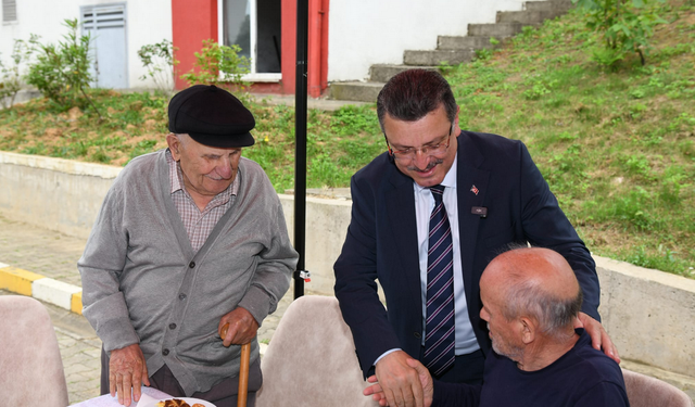 Başkan Genç’ten Huzurevi Sakinlerine Ziyaret