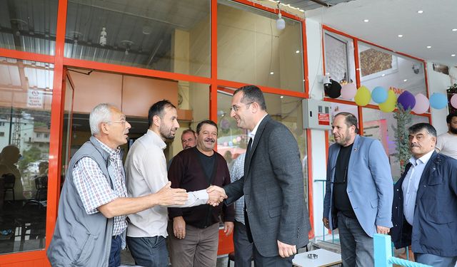 Başkan Ekim, Doğanköy ve Işıklar’da esnafla buluştu