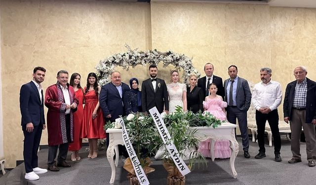 Aleyna ve  İsmail Sarperhan Dünya evine girdi.