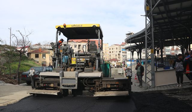 Akçaabat’a asfaltlama çalışmaları devam ediyor