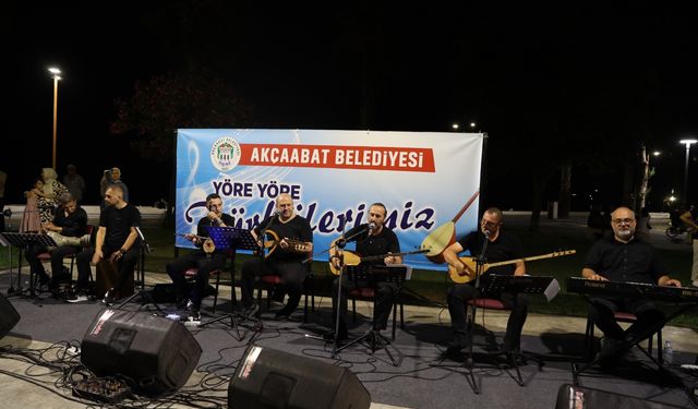 “Yöre Yöre Türkülerimiz” Etkinliğiyle Akçaabat’ta Kültür ve Sanat Yaz Boyu Sahnede