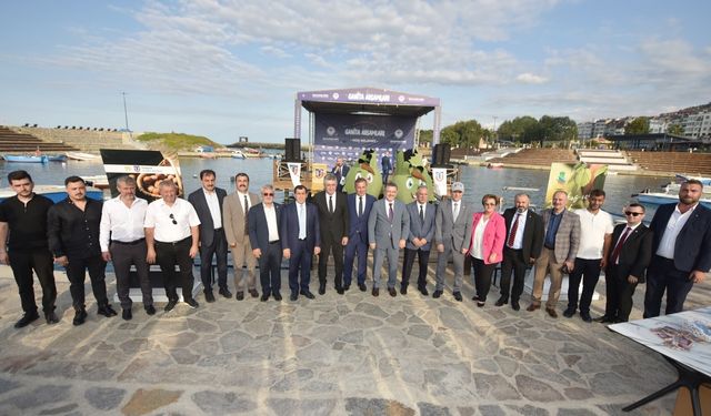 KTÜ Rektörü Prof. Dr. Çuvalcı, Fındık Hasat Şenliği’ne Katıldı