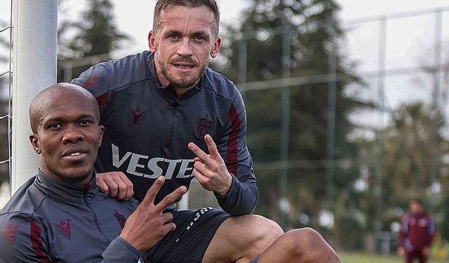 VİSCA VE NWAKAEME YOL AYRIMINDA