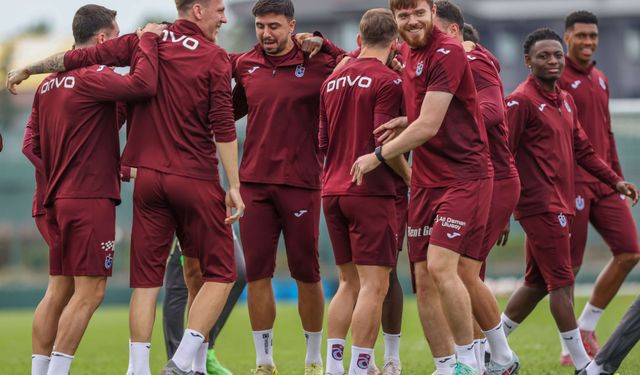 Bordo-Mavililer Eyüpspor engelini de kayıpsız geçmek istiyor