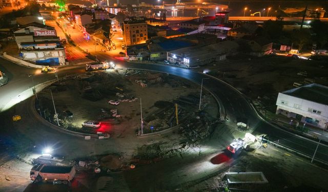 Gece yarısı kavşakta  incelemede bulundu