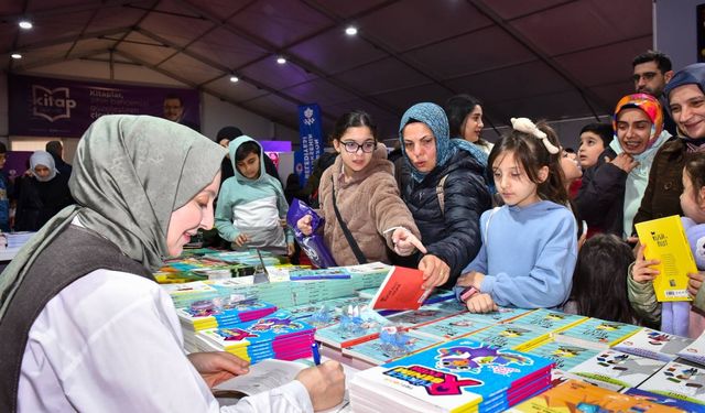 Kitap şöleni başlıyor