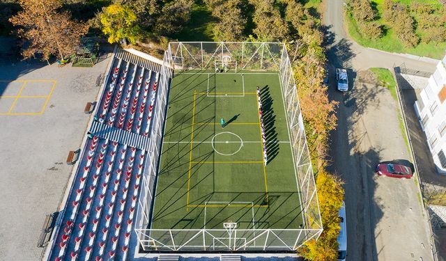 Akçaabat Belediyesi'nden Okullara Kapsamlı Spor Yatırımı