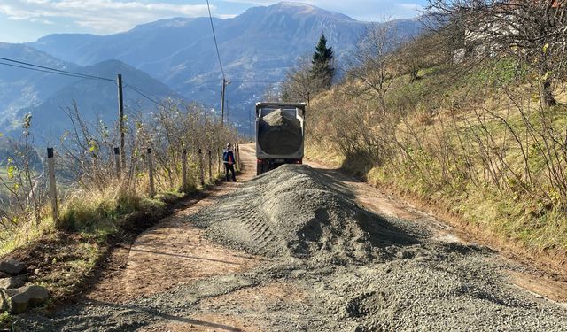 Trabzon’un 18 İlçesinde Yollar Konfora Kavuşuyor