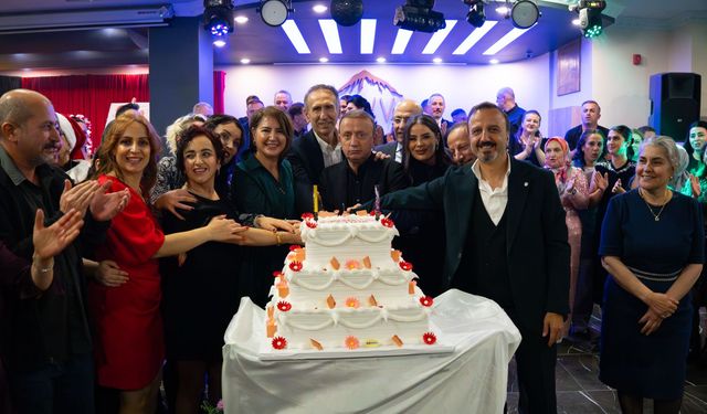 İmperial ailesi geleneksel yıl sonu yemeğinde buluştu