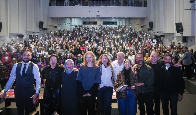 Festival, Ünlü İsimleri Hayranlarıyla Buluşturdu
