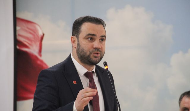 Başkan Muratoğlu: "Büyükşehir Yasası Köyü Zayıflattı, Tarımı Çıkmaza Soktu"