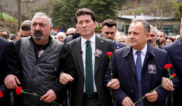 Başkan Kaya, Volkan Konak İçin Düzenlenen Anma Törenine Katıldı