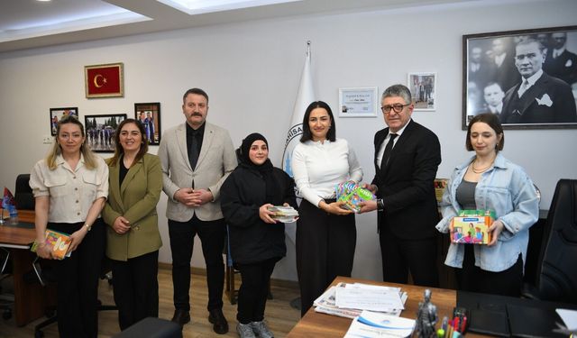 “Bir Kitap, Bin Umut” Kampanyası, Desteklerle Büyüyor