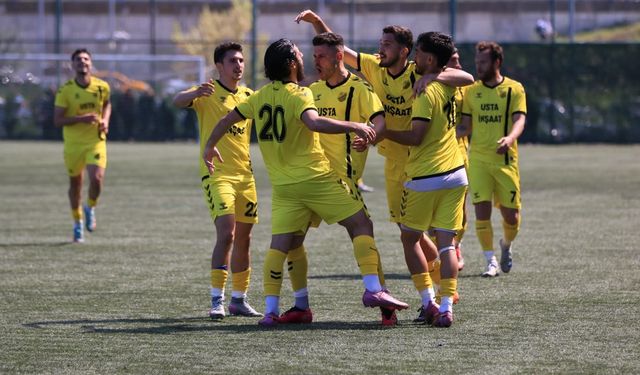 ARSİNSPOR LİGDE KALDI!