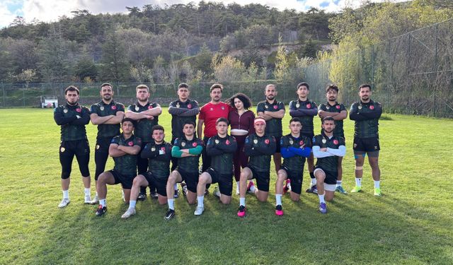 ARAKLI BELEDİYESPOR TÜRKİYE ÜÇÜNCÜSÜ