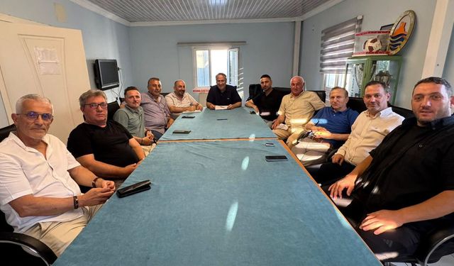 PAZARSPOR’DA YÖNETİM TOPLANDI
