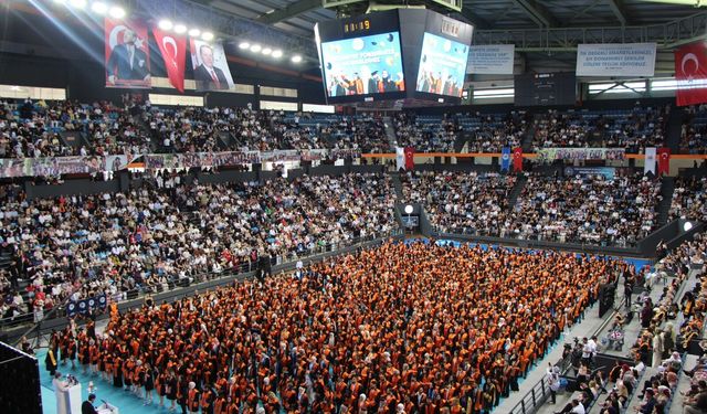 AVRASYA ÜNİVERSİTESİ'NDEN ÖĞRENCİ VE VELİLERE BÜYÜK DESTEK!