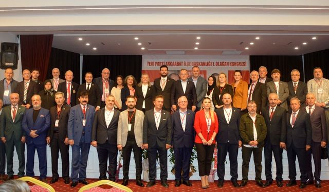 YENİ PARTİ AKÇAABAT 1. OLAĞAN KONGRESİ GERÇEKLEŞTİRİLDİ