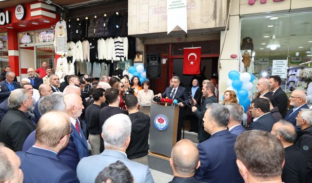 BAŞKAN GENÇ: MEDENİYETİMİZİN DEĞERLERİNİ GENÇLİĞİMİZE AKTARMALIYIZ