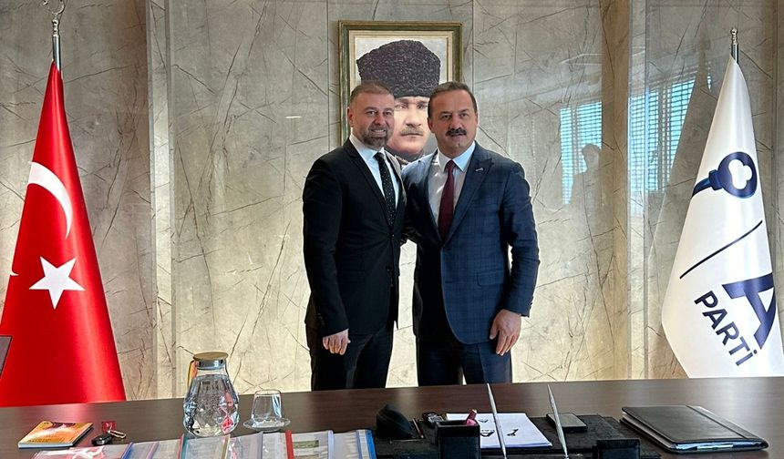 Hüseyin Cahit Köse, Anahtar Parti Trabzon İl Başkanı Oldu