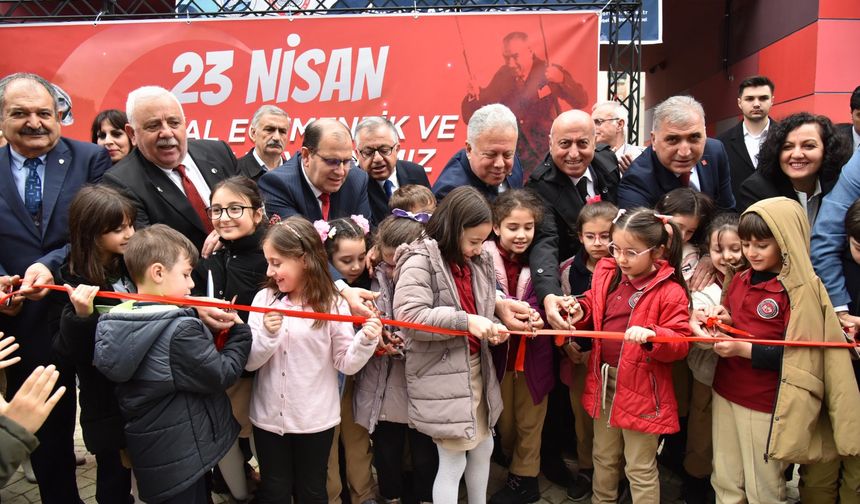Ortahisar Belediyesi’nin çocuk festivali başladı