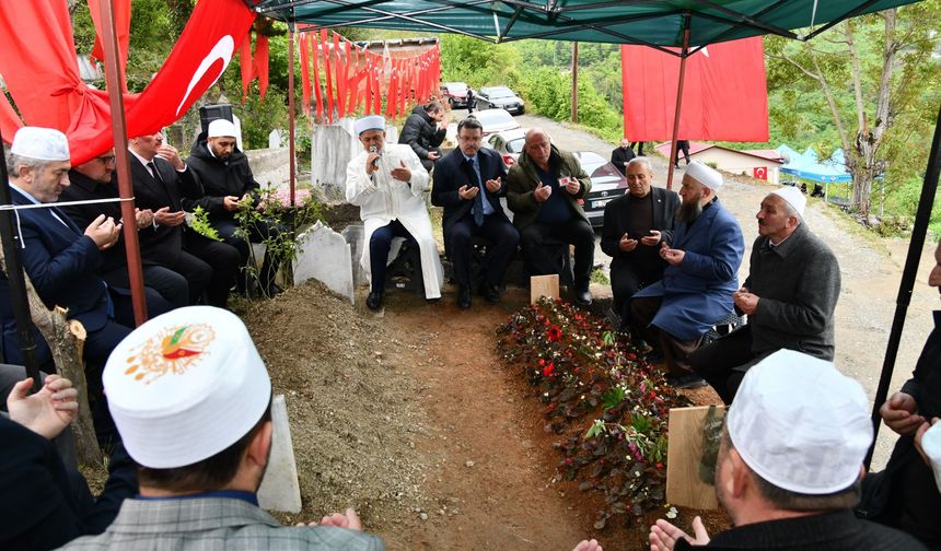 Başkan Genç’ten Şehit Ailesine Taziye Ziyareti