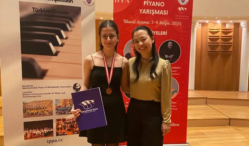 Antalya'nın piyanistleri Ankara’dan ödülle döndü