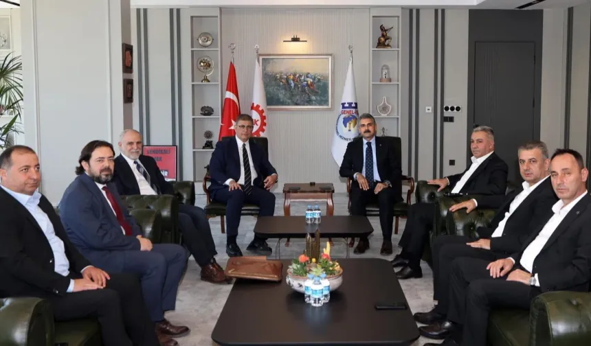 Başkan Tugay’dan Ankara’da sendikalara ziyaret